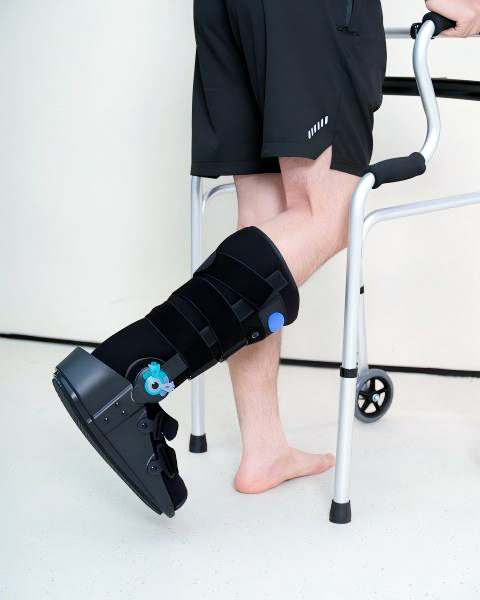 DSCF1905(1) Lower Limb Orthotics Manufacturer-1